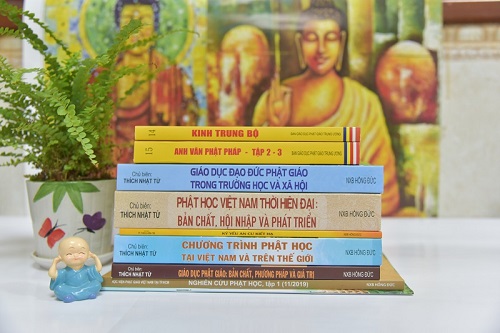 Ấn Tống Sách Giáo Khoa Cho 33 Trường Trung Cấp Phật Học – Gđ4 (C84-4)