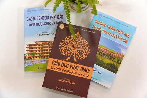 Ấn Tống Sách Giáo Khoa Cho 33 Trường Trung Cấp Phật Học – Gđ4 (C84-4)