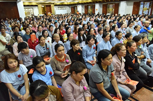 Tổng Kết Chương Trình Vu Lan Báo Hiếu Và Dâng Y Cúng Dường Trai Tăng  Chùa Giác Ngộ (Pl.2563 - Dl. 2019) (C224)