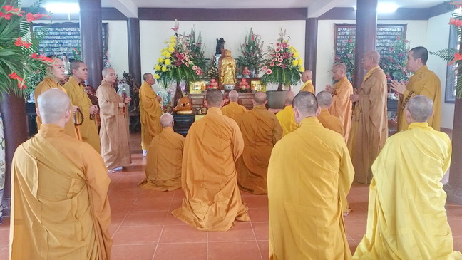 Lễ húy nhật tổ khai sơn chùa Bảo Hoa