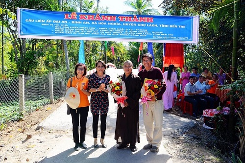 Hỗ Trợ Xây Dựng Nhịp Cầu Yêu Thương (C202)