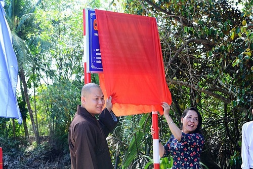 Hỗ Trợ Xây Dựng Nhịp Cầu Yêu Thương (C202)