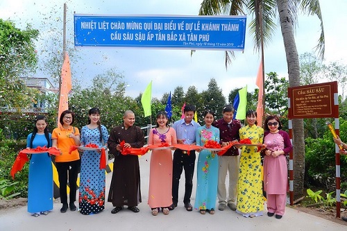 Hỗ Trợ Xây Dựng Nhịp Cầu Yêu Thương (C202)