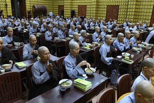 Tổng Kết Chương Trình Cúng Dường Trai Phạn Và Hộ Trì Cho Khóa Tu kỳ 4 (GN4)