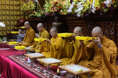 Tổng Kết Chương Trình Cúng Dường Trai Phạn Và Hộ Trì Cho Khóa Tu kỳ 4 (GN4)