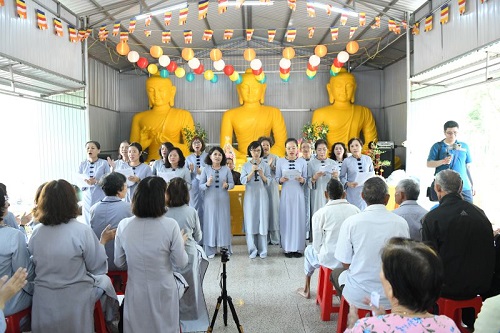 Quỹ Đạo Phật Ngày Nay Trao Tặng 100 Phần Quà Tết Yêu Thương Tại Vũng Tàu