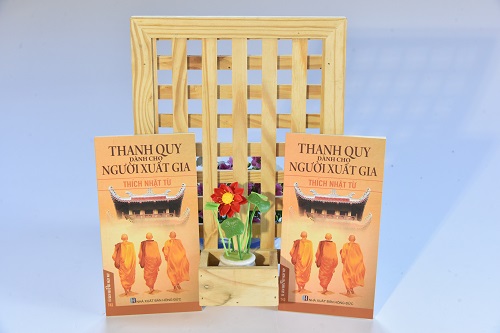 Ấn Tống 300.000 Ấn Bản 04 Nhóm Kinh, Sách (Kinh Điển, Tụng Niệm, Ứng Dụng – Nghiên Cứu Và Cẩm Nang) (C204)