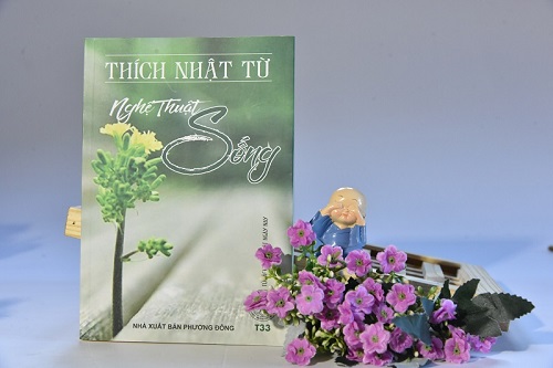 Ấn Tống 300.000 Ấn Bản 04 Nhóm Kinh, Sách (Kinh Điển, Tụng Niệm, Ứng Dụng – Nghiên Cứu Và Cẩm Nang) (C204)