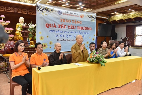“Quà Tết Yêu Thương” Phường 3, Quận 10: Xuân Chia Sẻ, Tết Yêu Thương