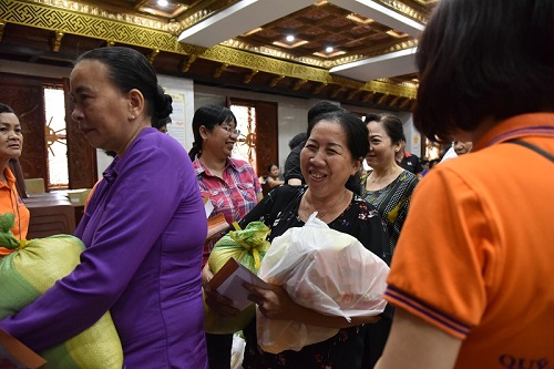 “Quà Tết Yêu Thương” Phường 3, Quận 10: Xuân Chia Sẻ, Tết Yêu Thương