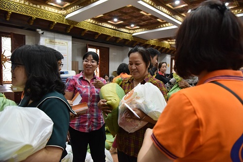 “Quà Tết Yêu Thương” Phường 3, Quận 10: Xuân Chia Sẻ, Tết Yêu Thương
