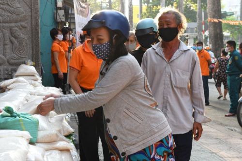 Hạt Gạo Thời Dịch Covid-19 Và Những Câu Chuyện