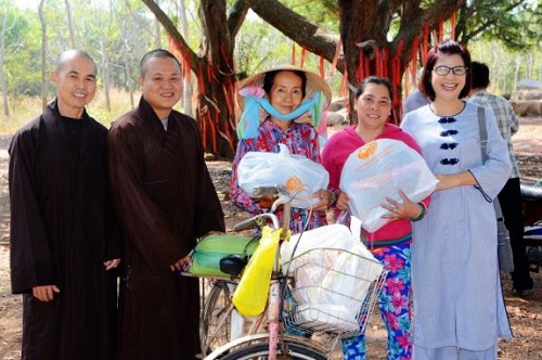 Tổng Kết Chương Trình Quà Tết Yêu Thương 2020 Vũng Tàu (C237)