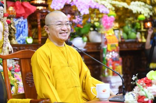 Tôn Giáo Sinh Hoạt Trở Lại, Quỹ Đạo Phật Ngày Nay – Chùa Giác Ngộ Tiếp Tục Tặng Quà Cho Người Khiếm Thị