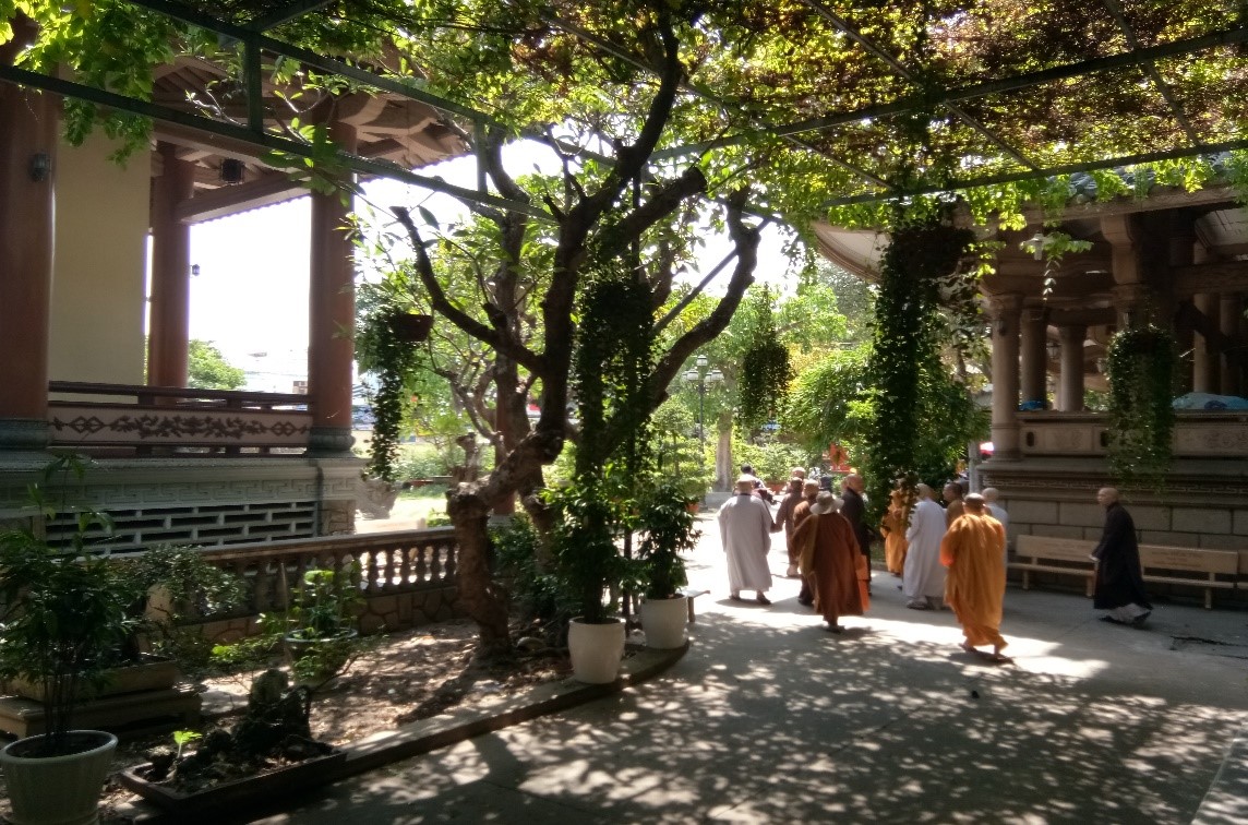 KÍNH LẠY GIÁC LINH ÔN - HÒA THƯỢNG thượng PHƯỚC hạ SƠN GIÁO THỌ DẠY LUẬT CHO KHÓA 3 - VẠN HẠNH