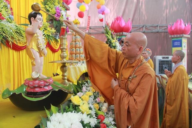 Thái Bình: Chùa Từ Xuyên Kính Mừng Đại Lễ Phật Đản