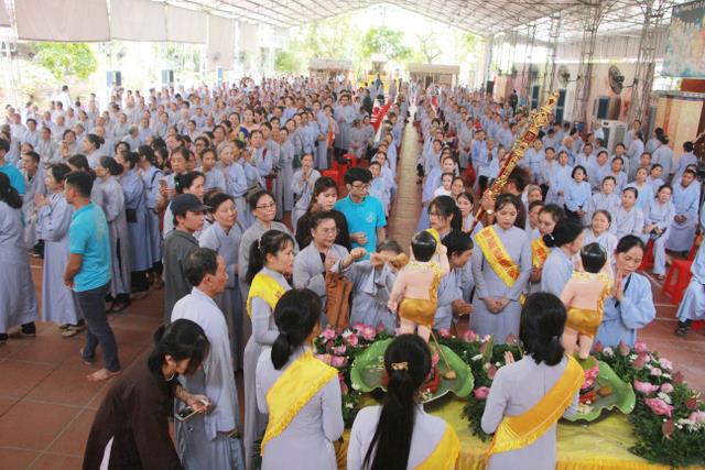 Thái Bình: Chùa Từ Xuyên Kính Mừng Đại Lễ Phật Đản