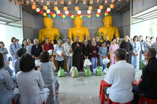 Tổng Kết Chương Trình Quà Tết Yêu Thương 2020 Vũng Tàu (C237)