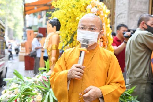 Quỹ ĐPNN: Yêu Thương Lan Tỏa Đến Với Người Khiếm Thị Giữa Mùa Dịch Covid-19