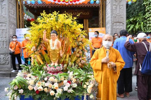 Quỹ ĐPNN: Yêu Thương Lan Tỏa Đến Với Người Khiếm Thị Giữa Mùa Dịch Covid-19