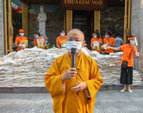 Mỗi Hạt Gạo, Một Tấm Lòng Yêu Thương