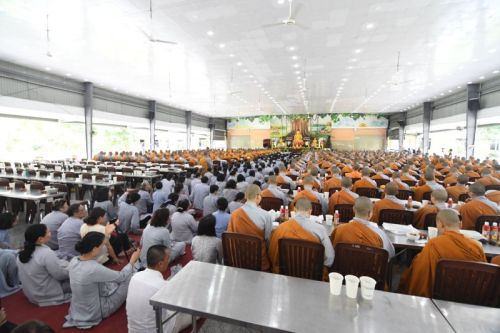 Tổng Kết Chương Trình Cúng Dường Trường Hạ Học Viện Phật Giáo Việt Nam  Tại Tp. Hcm (Cơ Sở Lê Minh Xuân, Bình Chánh)  (DL.2020 – PL.2564)  (C252)