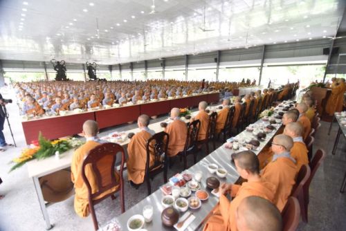 Tổng Kết Chương Trình Cúng Dường Trường Hạ Học Viện Phật Giáo Việt Nam  Tại Tp. Hcm (Cơ Sở Lê Minh Xuân, Bình Chánh)  (DL.2020 – PL.2564)  (C252)
