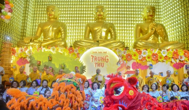 Tết Trông trăng tại chùa Giác Ngộ - Một đêm ý nghĩa