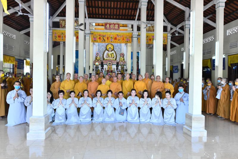 Tổng Kết Chương Trình Cúng Dường Trường Hạ Miền Đông Và Miền Tây Nam Bộ (C251)