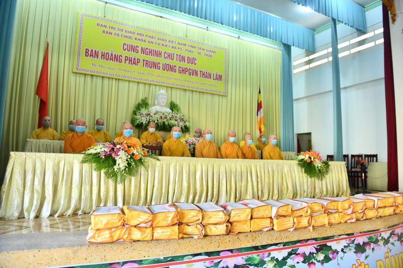 Tổng Kết Chương Trình Cúng Dường Trường Hạ Miền Đông Và Miền Tây Nam Bộ (C251)