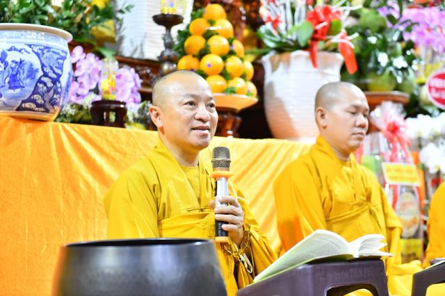 Chùm ảnh: Buổi công phu sáng và ngồi thiền ngày 16/09/2020