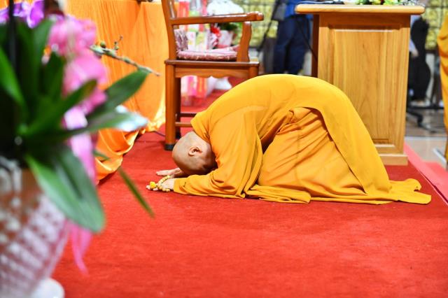 &quot;Vô tâm&quot; để giác ngộ - TT. Thích Phước Tiến