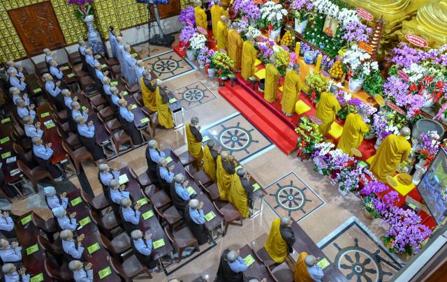 Chùm ảnh: Tụng Kinh và tọa thiền sáng 18/09/2020