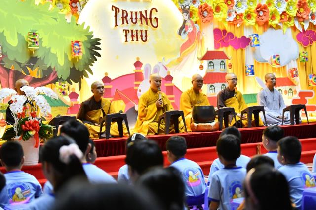Ươm mầm, nuôi lớn tâm linh cho trẻ thơ