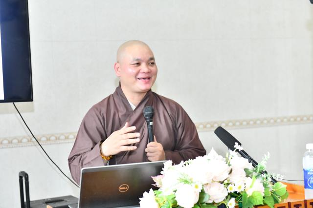 Khi người trẻ tham dự khóa tu