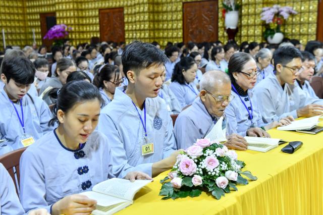 &quot;Bản chất của sự sống là tôn trọng sự sống&quot; - TT. Nhật Từ