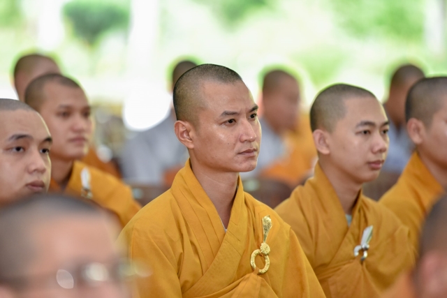 TP. HCM: Ban Trị Sự thăm trường hạ Học viện PGVN tại TP.HCM