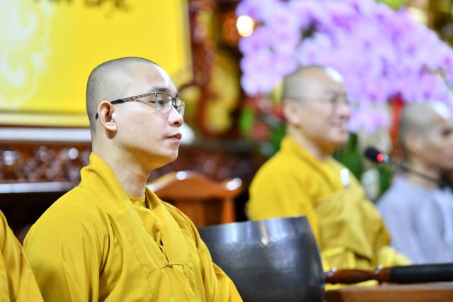 &quot;Bản chất của sự sống là tôn trọng sự sống&quot; - TT. Nhật Từ