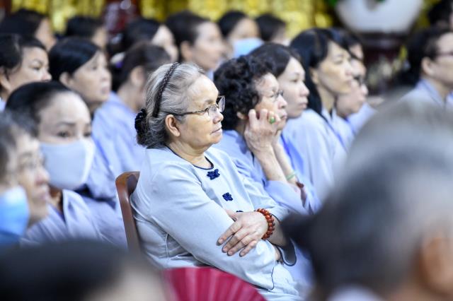 &quot;Bản chất của sự sống là tôn trọng sự sống&quot; - TT. Nhật Từ