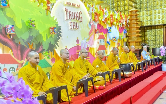 Tết Trông trăng tại chùa Giác Ngộ - Một đêm ý nghĩa