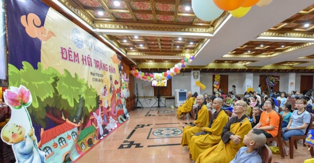 Tết Trông trăng tại chùa Giác Ngộ - Một đêm ý nghĩa