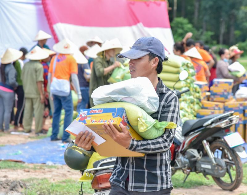 Quỹ Đạo Phật Ngày Nay Tặng Quà Cho 200 Trẻ Em &amp; 183 Hộ Gia Đình “Tổ Ấm Từ Bi” Tại Tây Ninh
