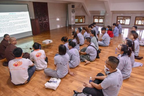 Cúng Dường Trai Phạn Và Hộ Trì Cho Khóa Tu Kỳ 5 (GN5)