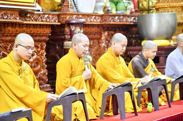 Khóa tu Tuổi trẻ: Việc xóa nghèo qua lăng kính của người trẻ