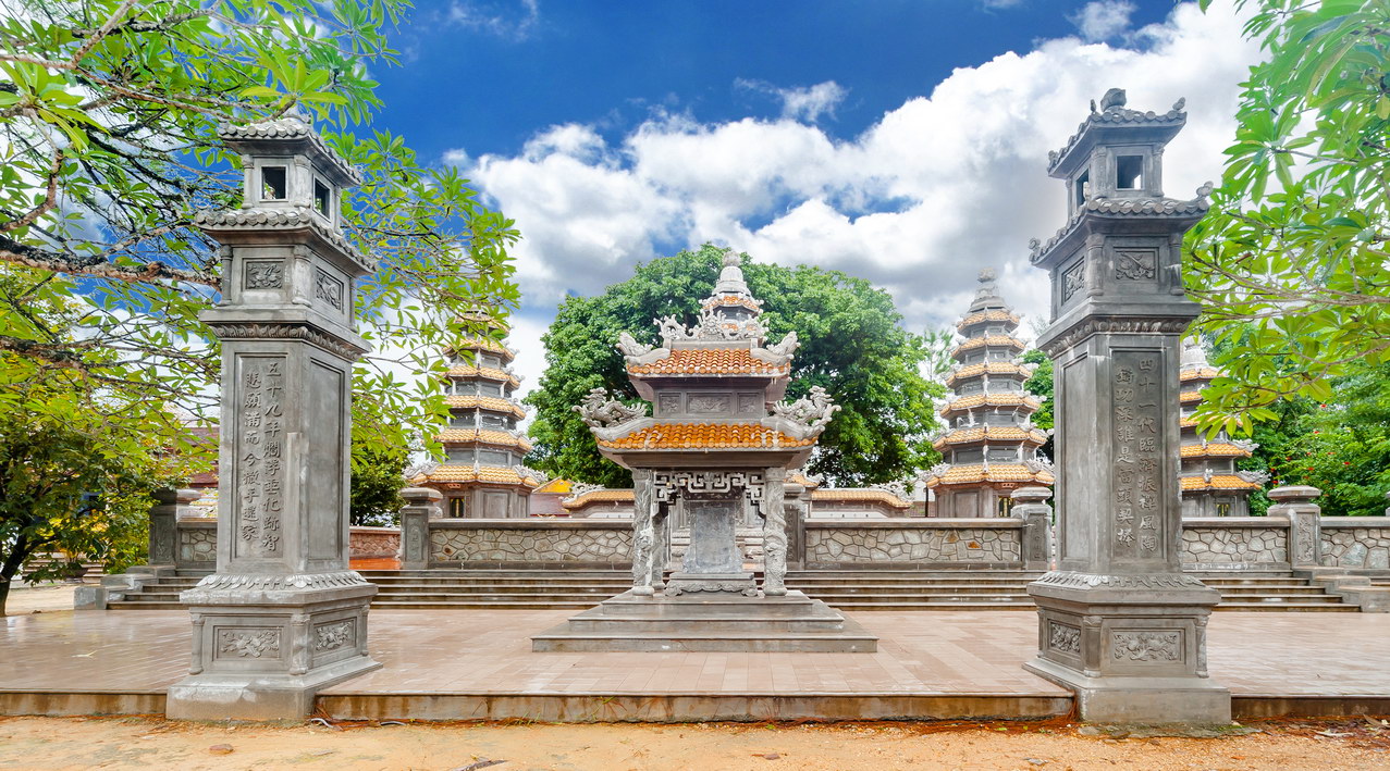 Sắc tứ tây thiên di đà tự, huế với tăng cang hòa thượng thanh ninh tâm tịnh