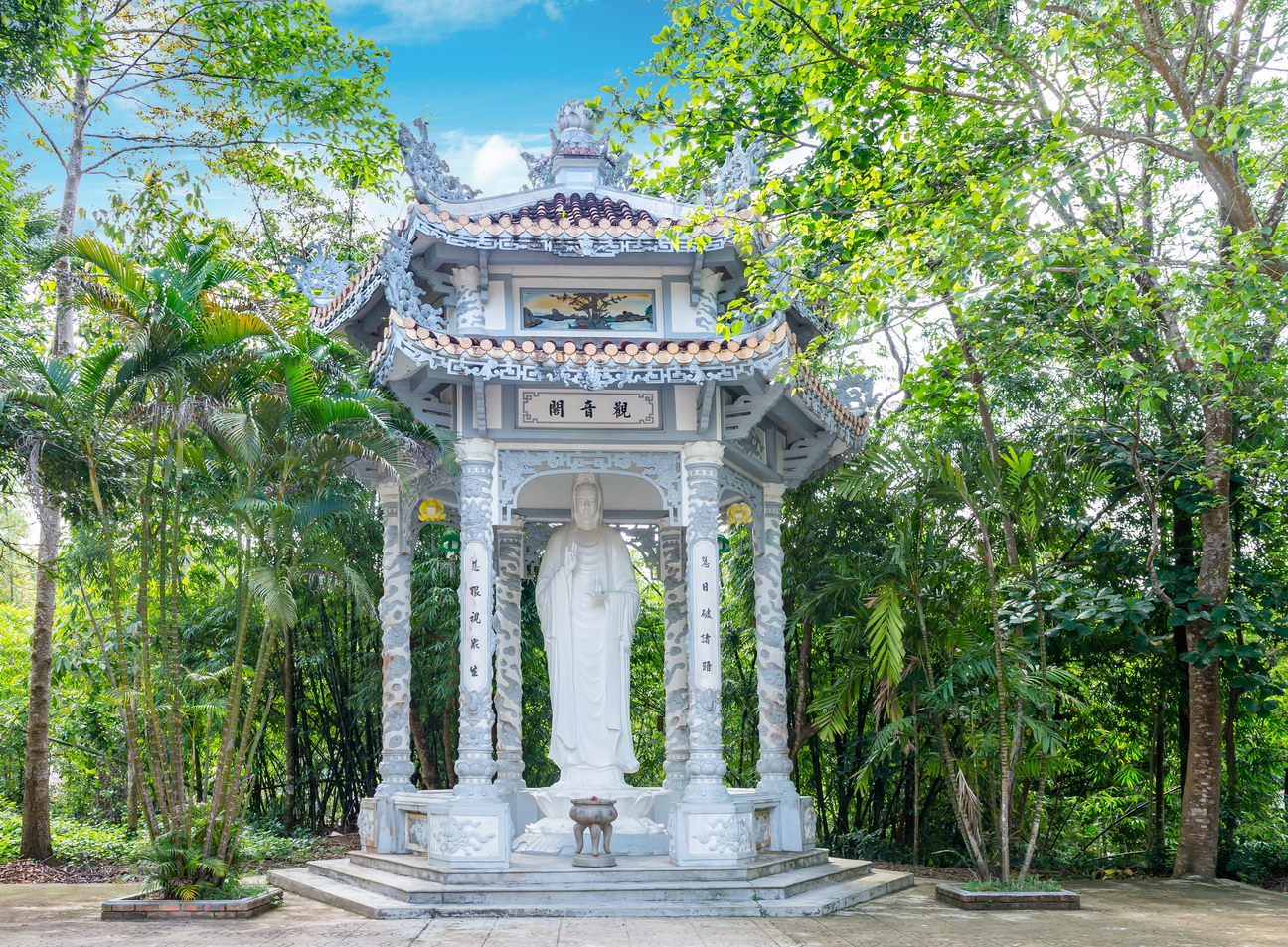Tổ đình Thiền Tôn, Huế - Nơi phát xuất pháp phái liễu quán của Phật Giáo việt nam.