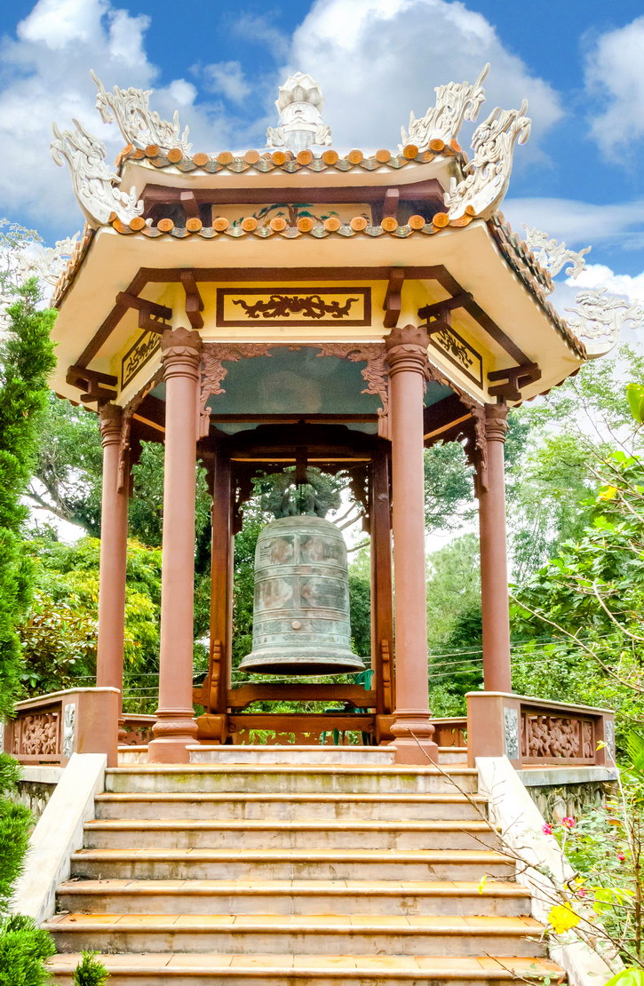 Tổ đình Thiền Tôn, Huế - Nơi phát xuất pháp phái liễu quán của Phật Giáo việt nam.