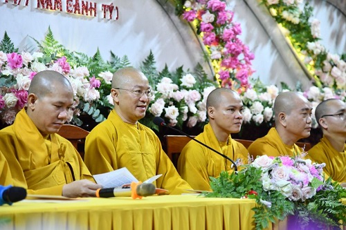 Vu Lan Ấm Áp: Quỹ ĐPNN Trao Tặng 300 Phần Quà Cho Người Có Hoàn Cảnh Khó Khăn
