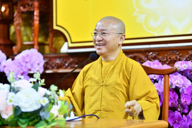 &quot;Hãy chọn giải pháp phù hợp với mình!&quot; - TT. Thích Nhật Từ