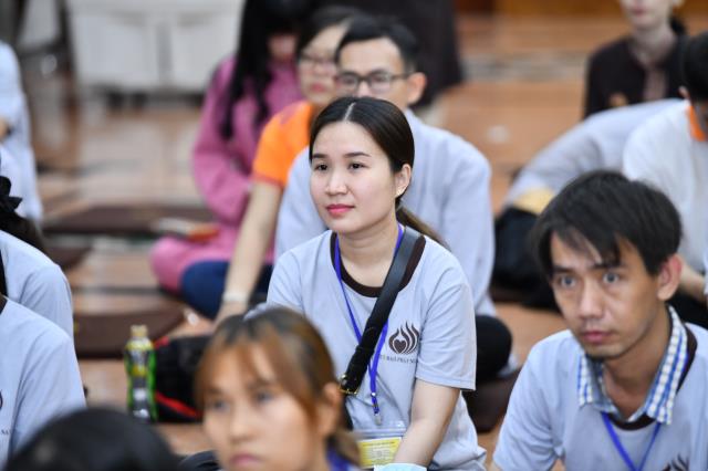 Khi người trẻ tham dự khóa tu